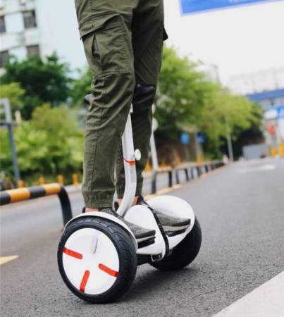ninebot-mini-pro-segway-e1565280713846.jpg
