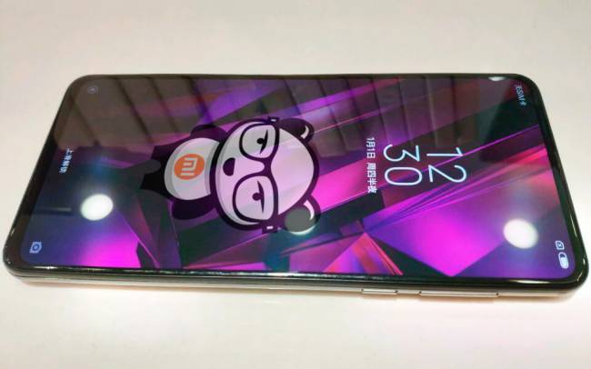 mi-mix-3-main-img-1.jpg
