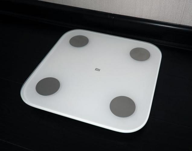 Xiaomi-Mi-Body-composition-scale-2-foto.jpg