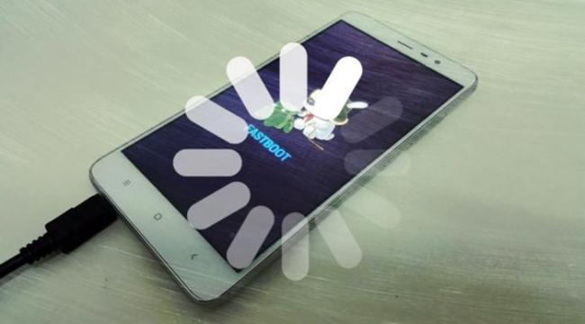 kak-perezagruzit-telefon-xiaomi-esli-on-zavis-640x355.jpg