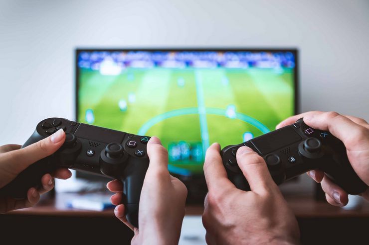 Во что играть на Sony PlayStation 4 двумя джойстиками